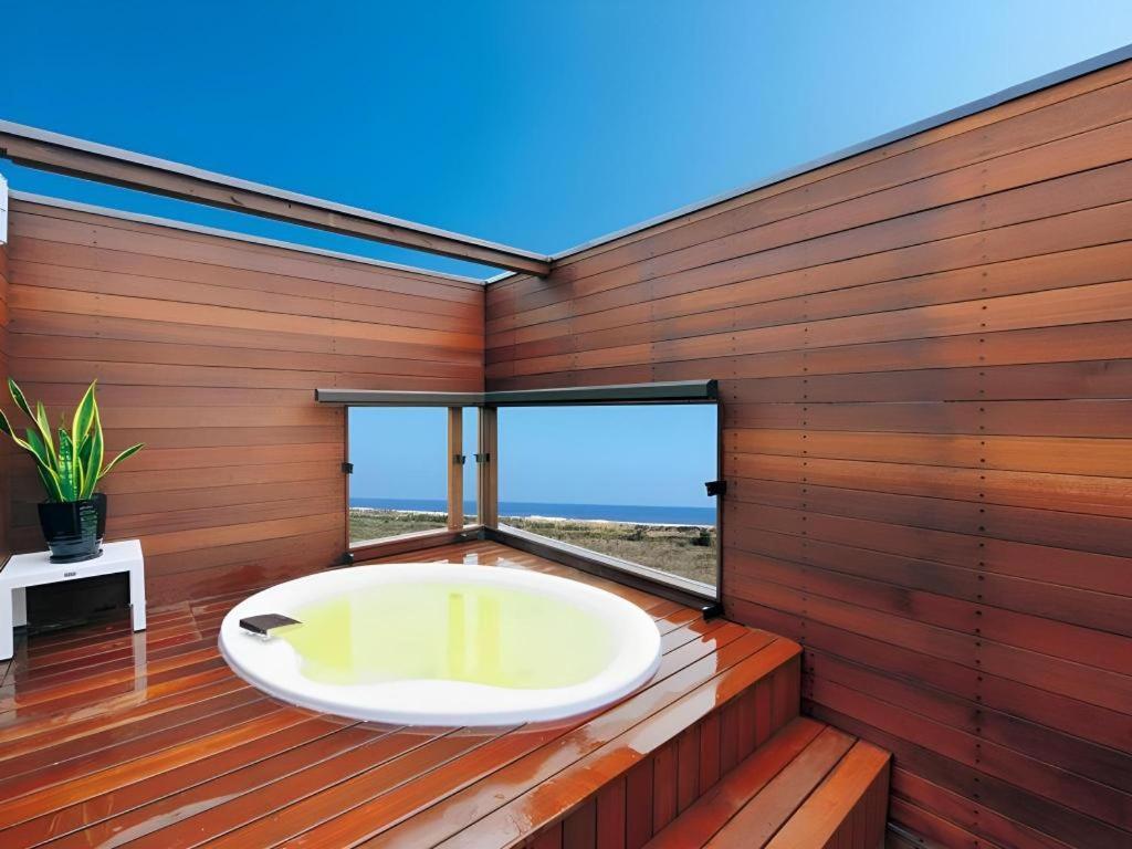 Shirako New Seaside Hotel Exterior photo