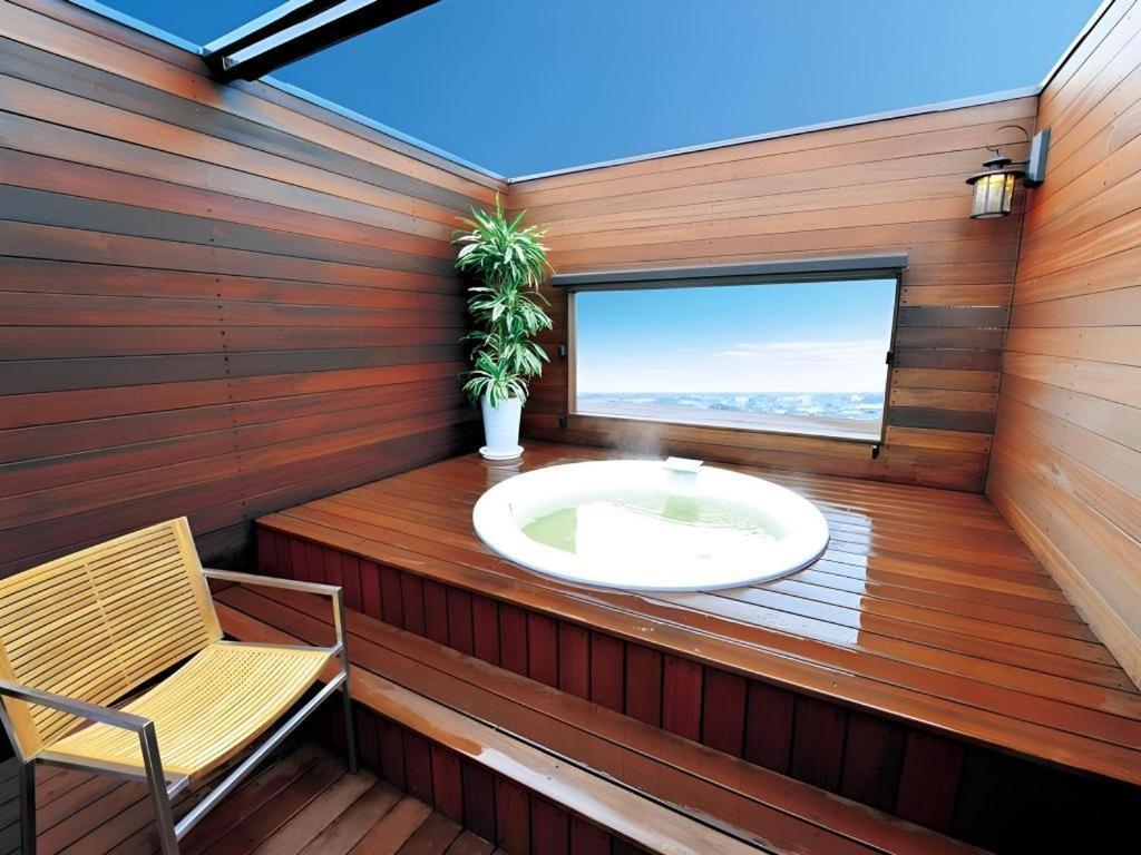Shirako New Seaside Hotel Exterior photo