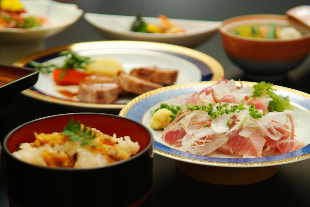 Shirako New Seaside Hotel Exterior photo